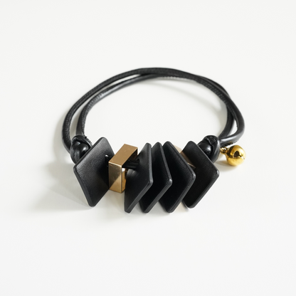 Sustainable Leather Pet Collar - Mod: Stylish, Eco-Friendly Accessory for Your Furry Friend